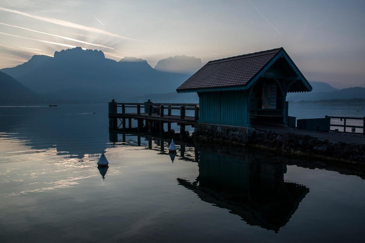 La Maison Du Port, Une Exclusivite Lla Selections By Location Lac Annecy Сен-Жорьо Экстерьер фото