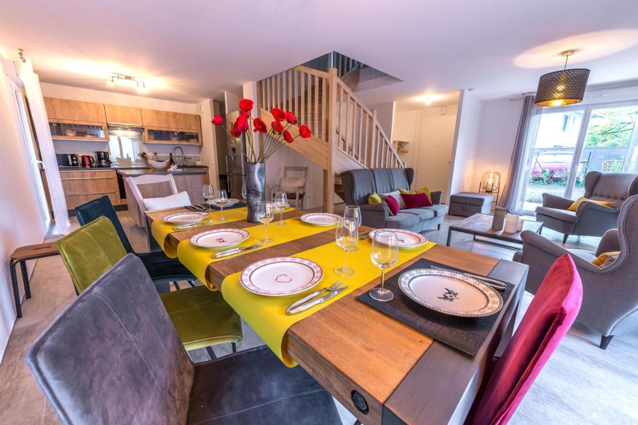 La Maison Du Port, Une Exclusivite Lla Selections By Location Lac Annecy Сен-Жорьо Экстерьер фото