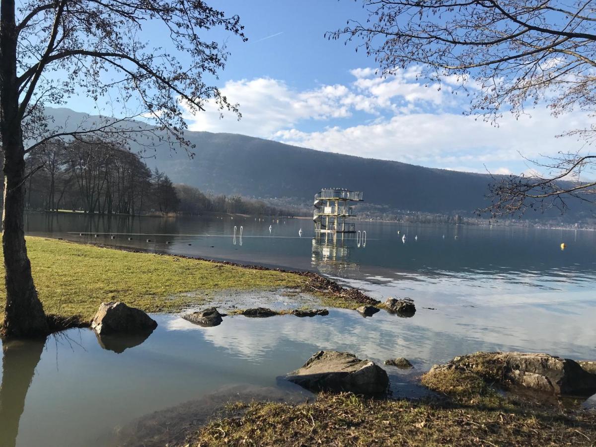 La Maison Du Port, Une Exclusivite Lla Selections By Location Lac Annecy Сен-Жорьо Экстерьер фото