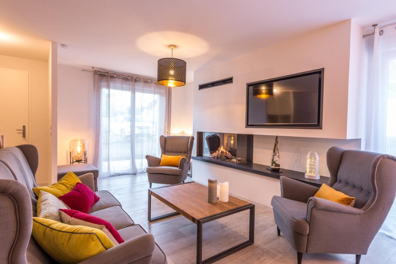 La Maison Du Port, Une Exclusivite Lla Selections By Location Lac Annecy Сен-Жорьо Экстерьер фото